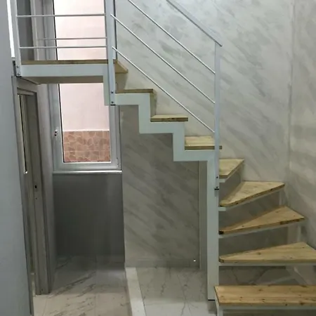 托托公寓